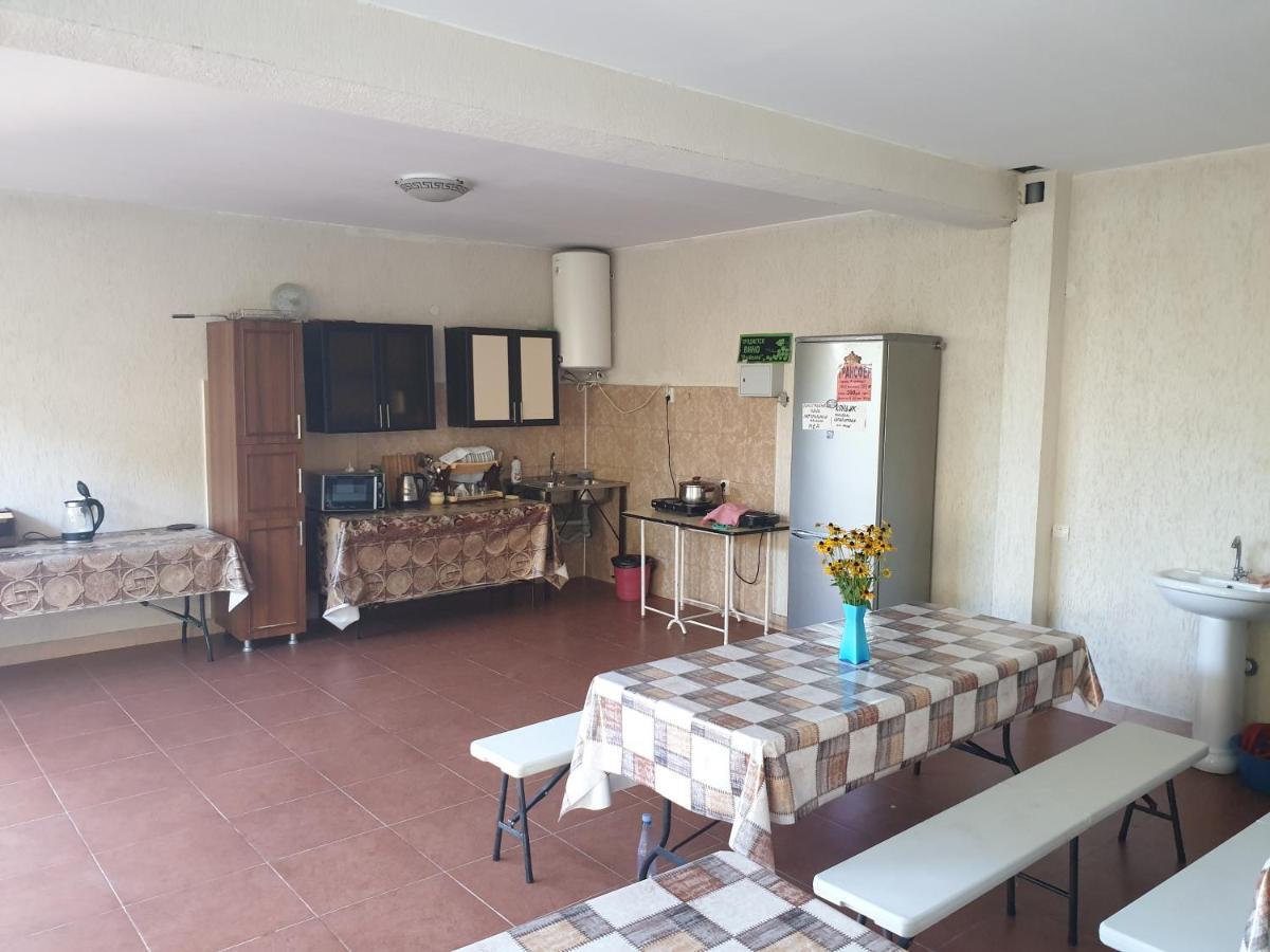 Guest House Lykhny Gagra Exterior foto